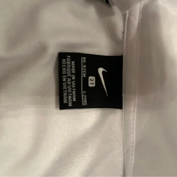 ✅ NWT Nike Toddler 2-Piece Tracksuit Set Size 2T Black/White - Picture 7 of 10